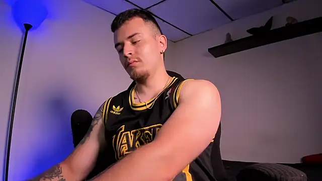 james connor2 online show from March 13, 7:08 pm