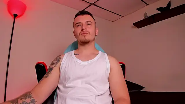 Snapshot of james_connor2 chatting on October 26, 4:29 pm james connor2 online show from October 26, 4:29 pm