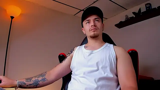 Snapshot of james_connor2 chatting on September 12, 7:02 pm james connor2 online show from September 12, 7:02 pm