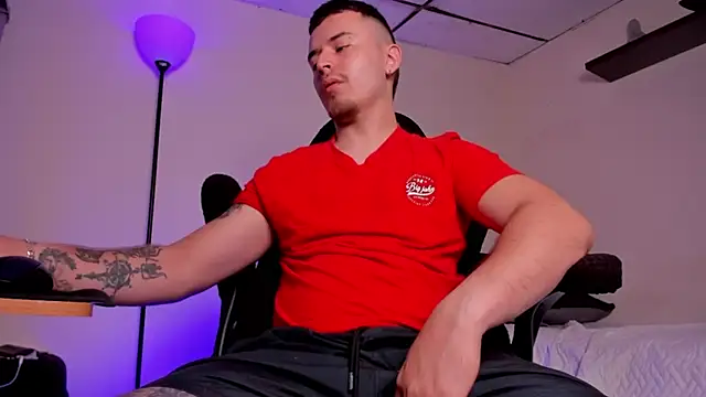 Snapshot of james_connor2 chatting on November 14, 7:50 pm james connor2 online show from November 14, 7:50 pm