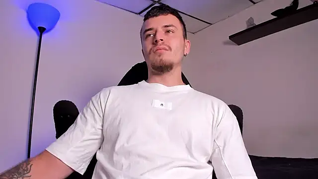 james connor2 online show from March 28, 6:53 pm