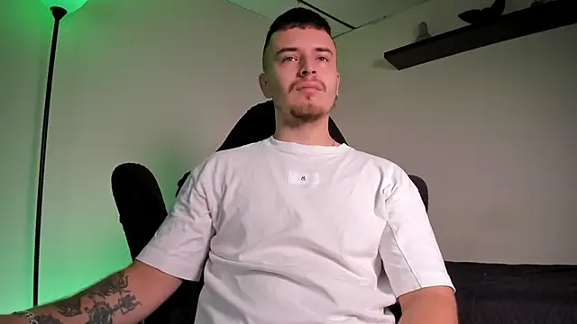 james connor2 online show from February 8, 3:32 pm