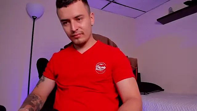 Snapshot of james_connor2 chatting on November 22, 7:24 pm james connor2 online show from November 22, 7:24 pm