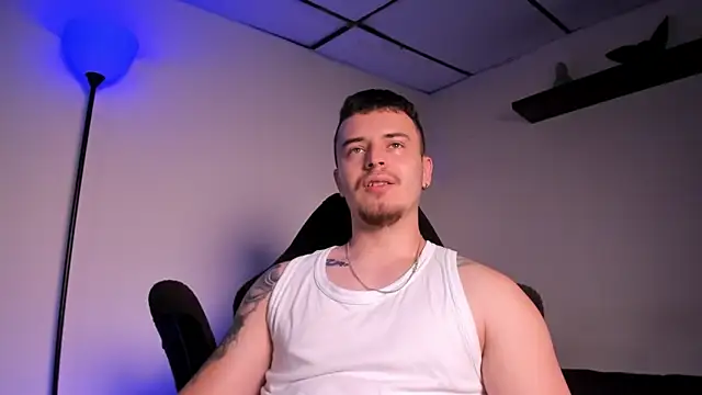 james connor2 online show from March 20, 7:04 pm