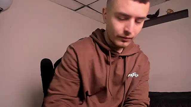 james connor2 online show from December 20, 6:44 pm