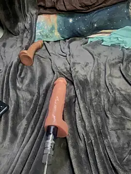 NethuQueen online show from October 5, 4:31 pm