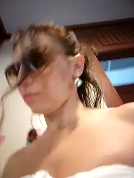 Izabella Bella online show from May 2, 8:52 am