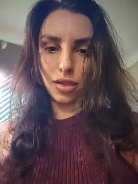 Snapshot of Izabella_Bella chatting on July 9, 1:17 am Izabella Bella online show from July 9, 1:17 am
