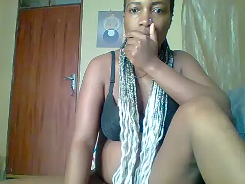 Snapshot of Chiky_Nurse chatting on October 24, 4:44 am Chiky Nurse online show from October 24, 4:44 am