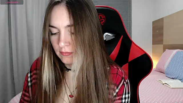 Naughty Annn online show from December 19, 3:32 am