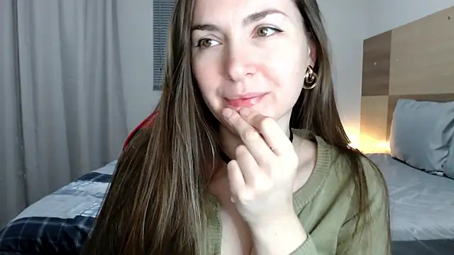 Snapshot of Naughty_Annn chatting on June 12, 8:39 pm Naughty Annn online show from June 12, 8:39 pm