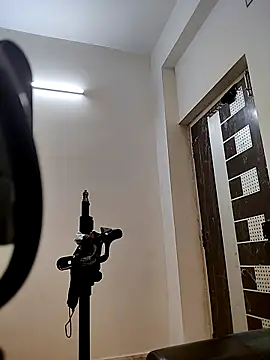 sexy-mohini online show from December 22, 7:25 pm