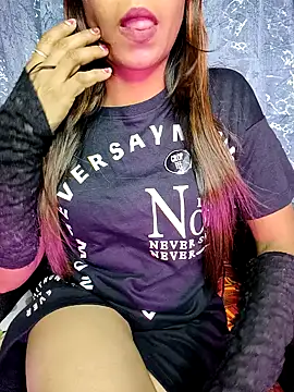 Snapshot of sexy-mohini chatting on March 18, 6:28 pm sexy-mohini online show from March 18, 6:28 pm