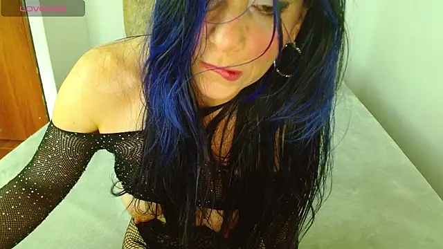 Alettalovee online show from May 3, 2:42 pm
