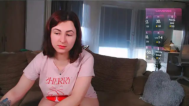 Caroline1995 online show from February 11, 8:03 am