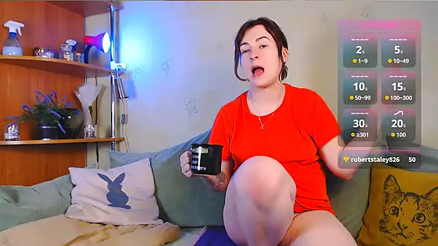 Caroline1995 online show from November 22, 6:45 am