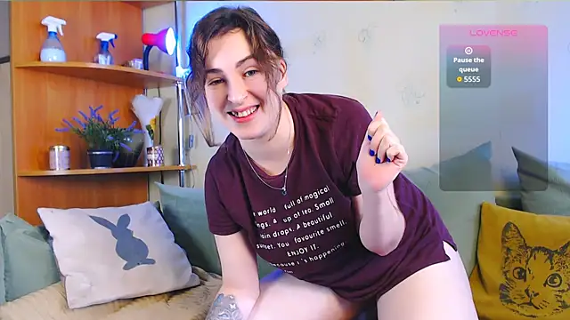 Caroline1995 online show from October 28, 8:24 am