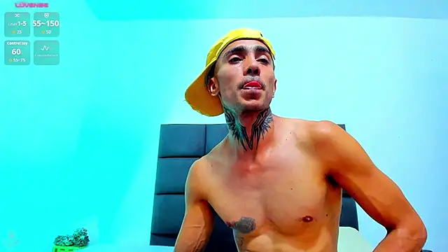 steven hott8 online show from July 3, 4:30 am