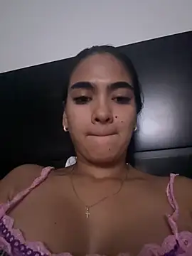 Snapshot of NatyFerrer_ chatting on June 6, 3:34 am NatyFerrer online show from June 6, 3:34 am