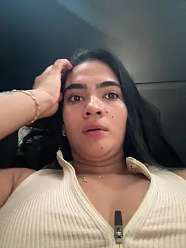 Snapshot of NatyFerrer_ chatting on June 29, 6:51 pm NatyFerrer online show from June 29, 6:51 pm