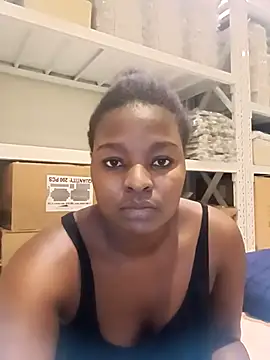 Snapshot of Yours_faithfully1 chatting on December 1, 4:41 pm Yours faithfully1 online show from December 1, 4:41 pm