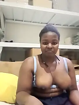 Snapshot of Yours_faithfully1 chatting on November 27, 12:38 pm Yours faithfully1 online show from November 27, 12:38 pm