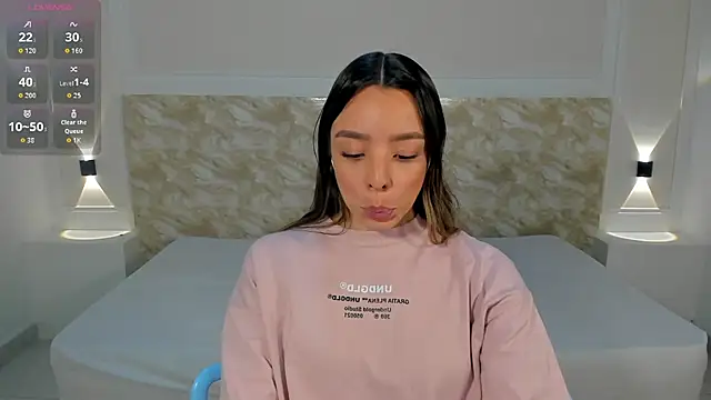 AliceRoss0 online show from October 17, 8:21 pm