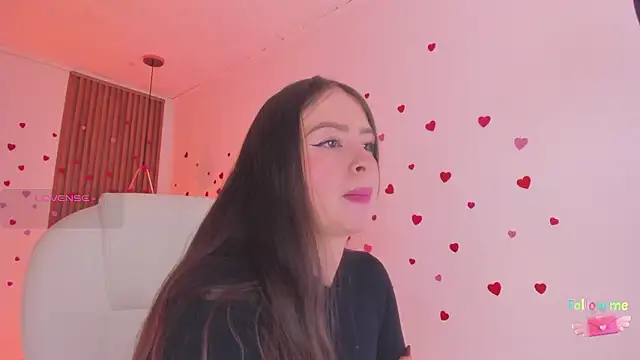 TiffanyWright online show from February 17, 1:19 pm