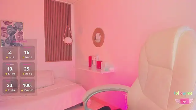 TiffanyWright online show from December 18, 1:26 pm