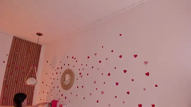 TiffanyWright online show from March 13, 2:00 pm