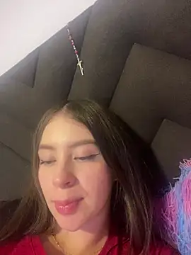 TiffanyWright online show from March 6, 2:06 am