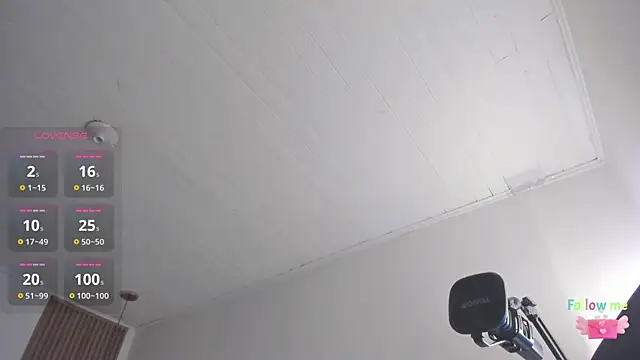 TiffanyWright online show from December 20, 1:14 pm