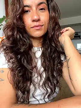 Snapshot of ValeriEvan chatting on February 28, 7:35 pm ValeriEvan online show from February 28, 7:35 pm