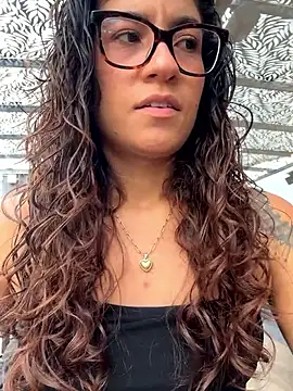 ValeriEvan online show from November 16, 8:35 pm