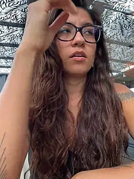 ValeriEvan online show from February 4, 8:15 pm