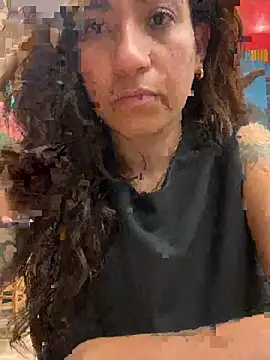 Snapshot of ValeriEvan chatting on March 7, 7:05 pm ValeriEvan online show from March 7, 7:05 pm