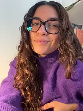 ValeriEvan online show from April 3, 9:21 pm