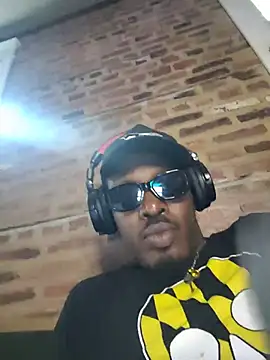 BlackD4uxo online show from July 11, 8:42 pm