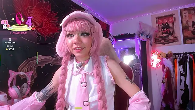 Alicedangerrr online show from March 26, 1:15 am