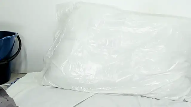 Snapshot of Beard_xox chatting on October 29, 11:14 pm Beard xox online show from October 29, 11:14 pm