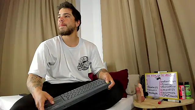 Beard xox online show from January 25, 9:57 pm