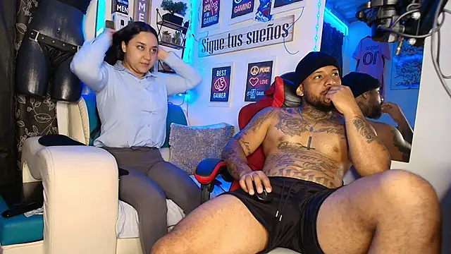 Leenar Key online show from March 31, 11:29 pm