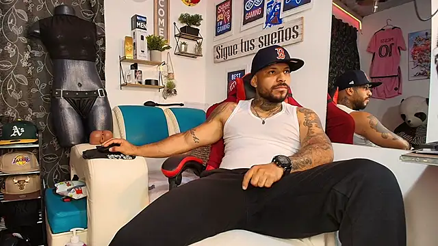 Leenar Key online show from January 14, 3:04 pm