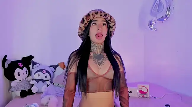 Snapshot of shadowcatt_ chatting on February 8, 3:21 pm shadowcatt online show from February 8, 3:21 pm