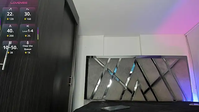 Snapshot of samaay07_ chatting on November 27, 11:49 pm samaay07 online show from November 27, 11:49 pm