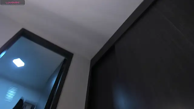 Snapshot of samaay07_ chatting on December 18, 4:44 pm samaay07 online show from December 18, 4:44 pm