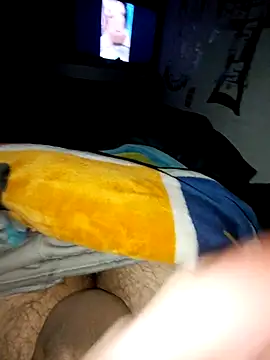 slawlargo01 online show from March 3, 7:15 am