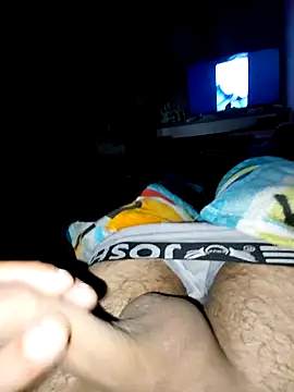 slawlargo01 online show from March 27, 8:22 am