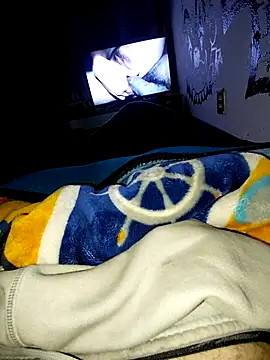 slawlargo01 online show from February 21, 7:32 am