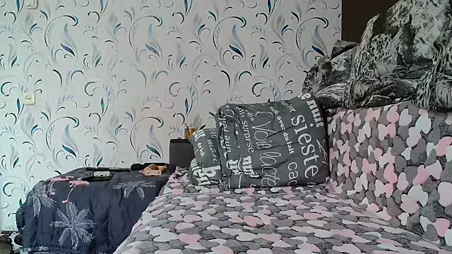 Snapshot of Vika_ chatting on March 13, 1:18 pm Vika online show from March 13, 1:18 pm